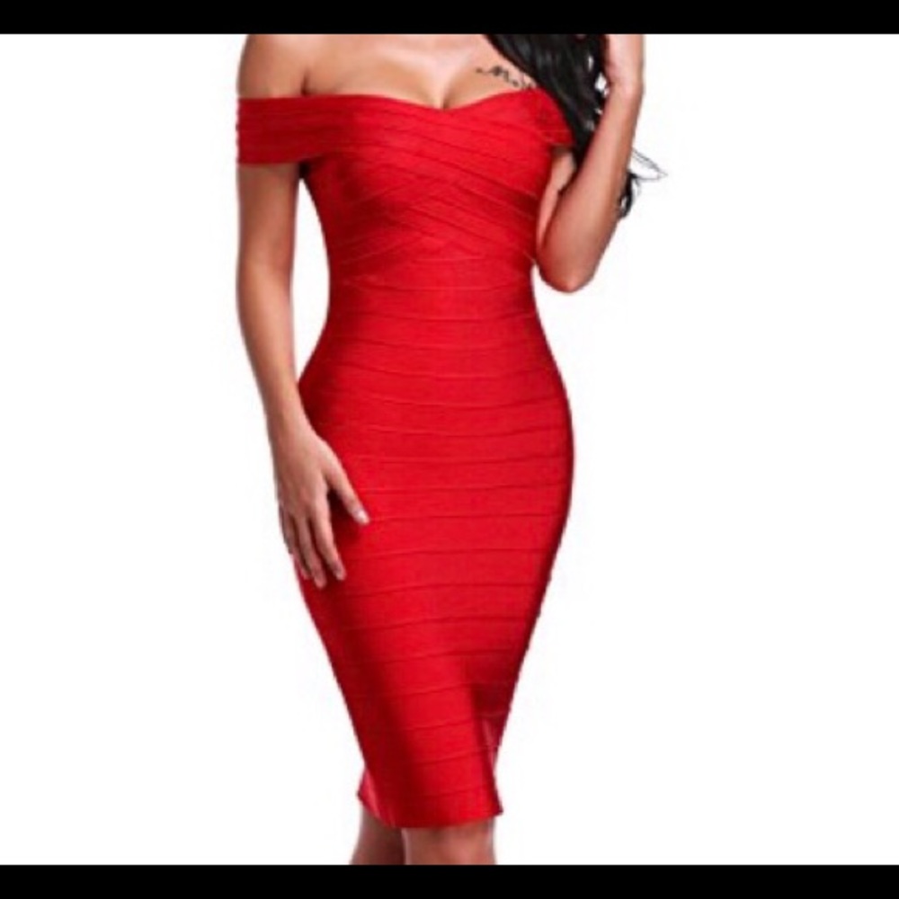 Sexy off the shoulder bandage dress ✨❤️